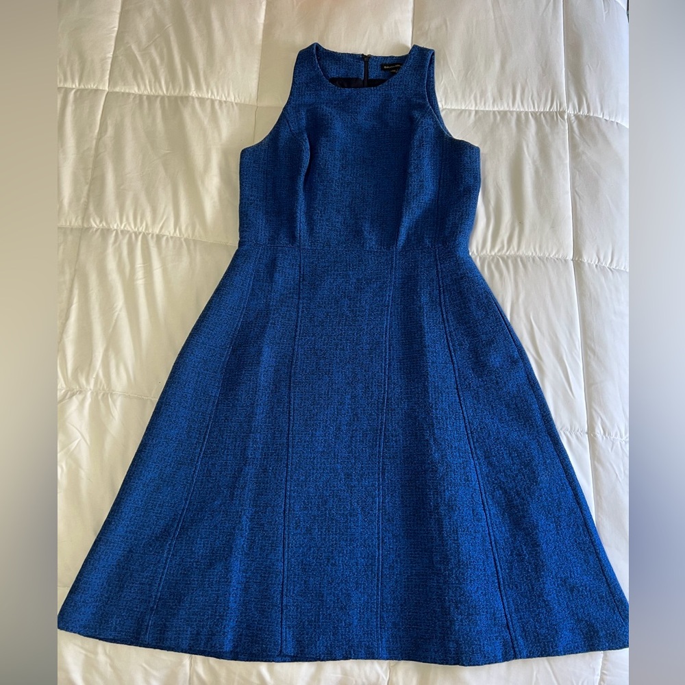 Banana Republic new without tags 14 T beautiful blue dress.